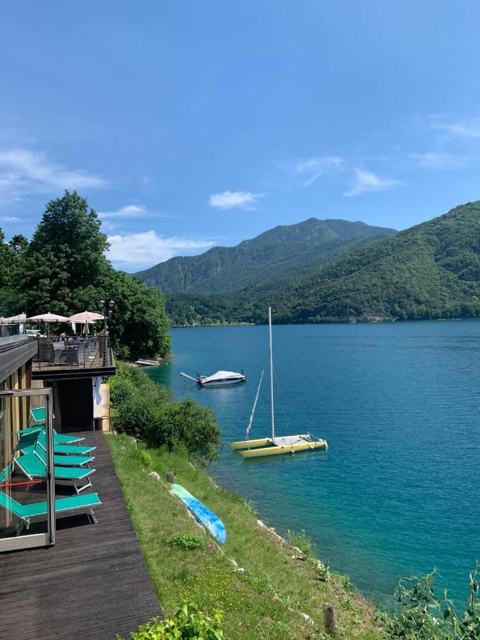 Albergo Mezzolago Exteriör bild